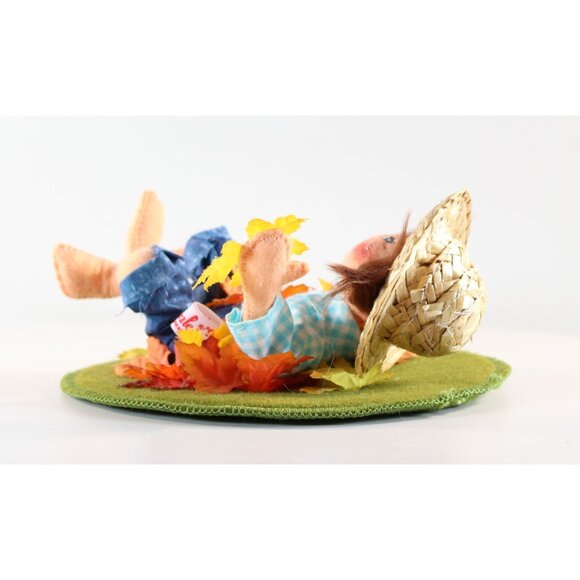 Annalee Thorndike Paula Playing in Leaf Pile 6" Girl Doll 1998 USA Made - Picture 5 of 9